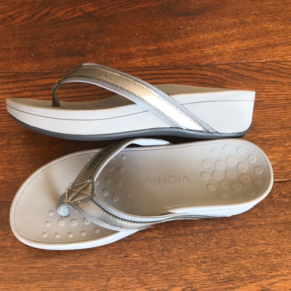 Bionic High Tide Sandals Pewter